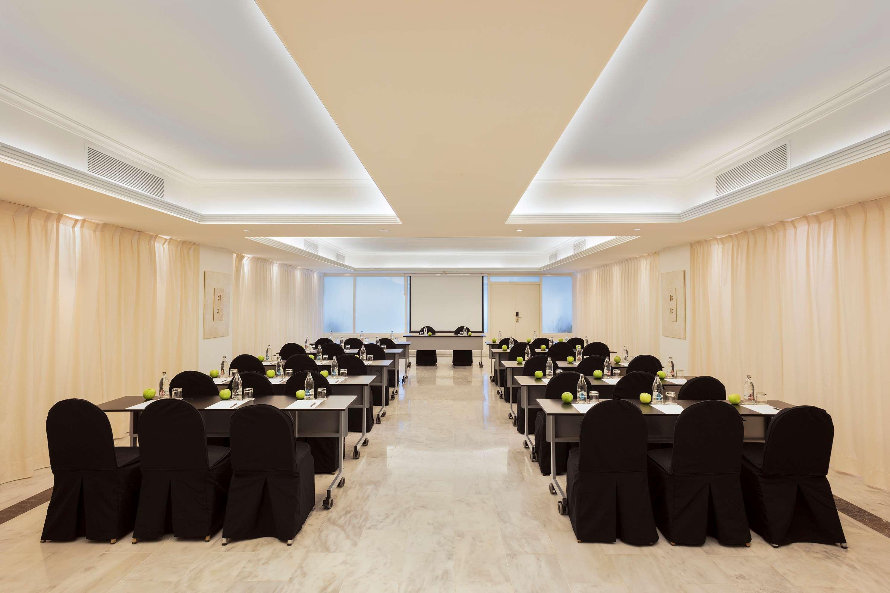 Me Marbella Hotel Exterior photo Meeting room