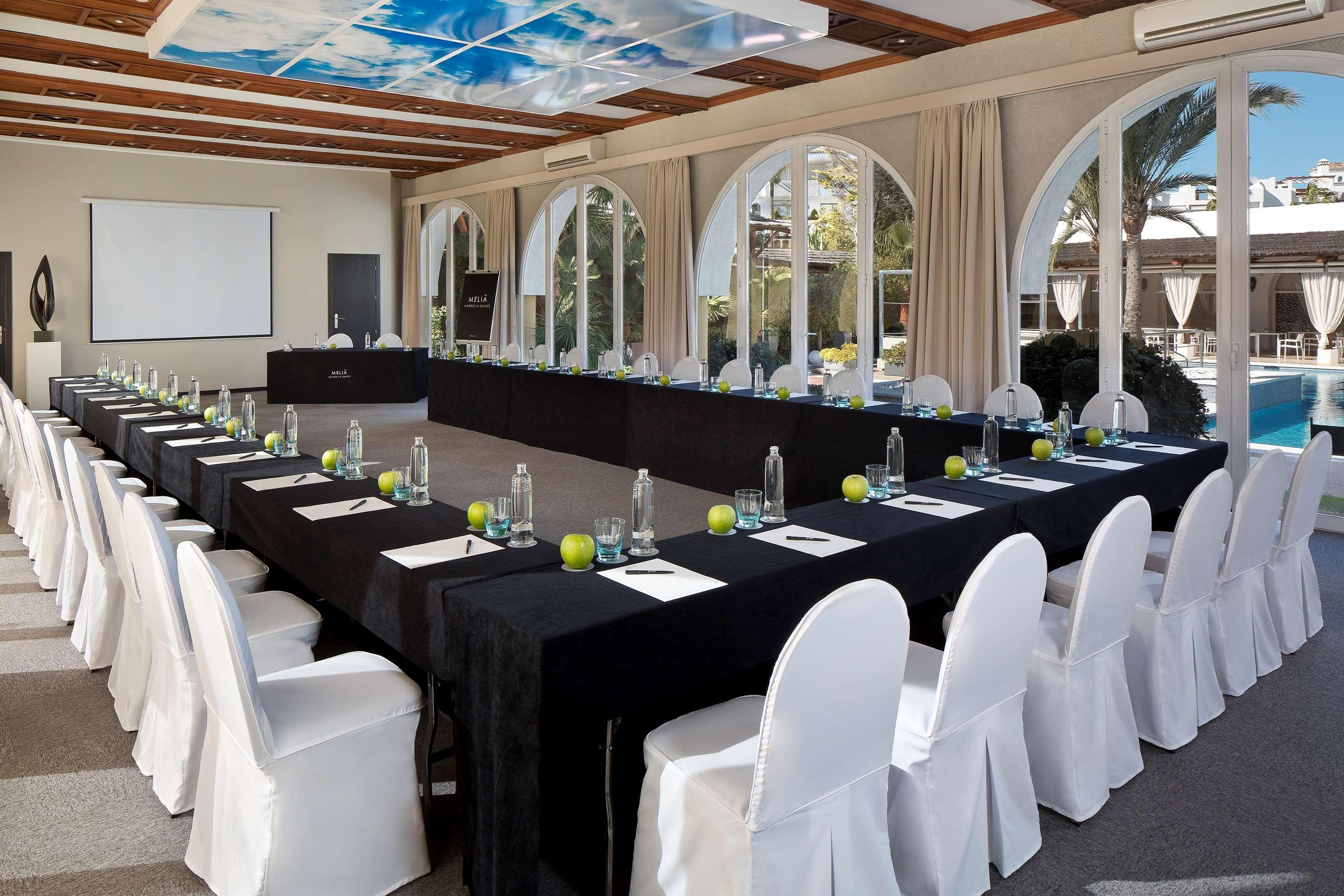 Me Marbella Hotel Exterior photo Meeting room